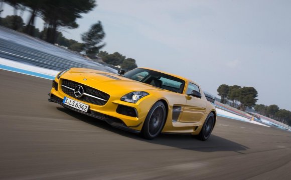 2014 Mercedes-Benz SLS AMG