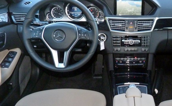 E550 instrument panel, picture