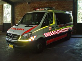 File:2008 Mercedes Benz Sprinter 315 CDi ambulance (5344740330).jpg