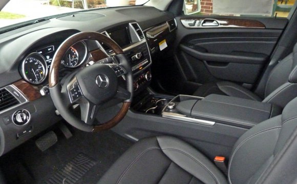 2012 Mercedes Benz ML 350 Review