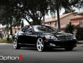 Mercedes-Benz S-Class S550